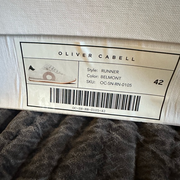 Oliver Cabell  Belmont Runners European size 42 - Picture 2 of 3